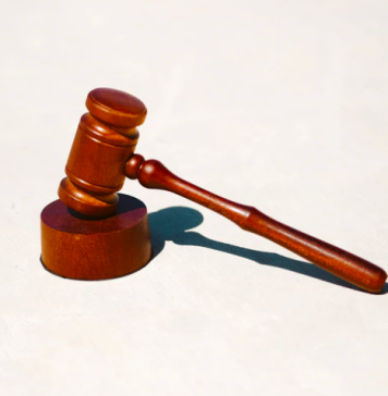 Comisia de la Veneţia: Legile Justiţiei ”par să se îndrepte în direcţia corectă”