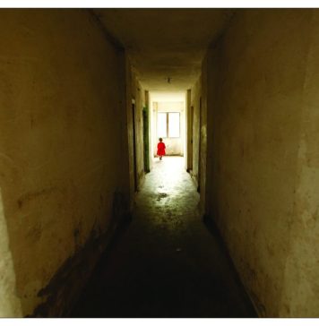 Save the Children survey: 95% of vulnerable families cannot cover basic needs of children