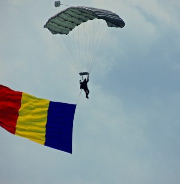 Peste 60.000 de români îşi sărbătoresc ziua de naştere pe 1 decembrie