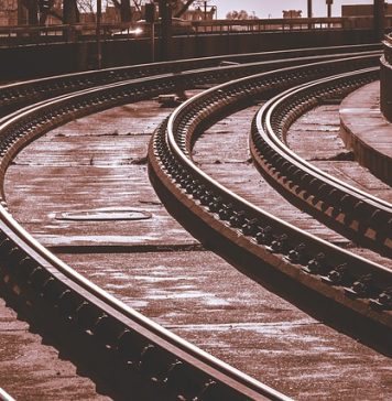 Licitaţie pentru reabilitarea a 44 de kilometri de linie de tramvai, în Capitală