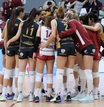 Rapid s-a calificat în şaisprezecimile Cupei Challenge, după 3-0 cu Tent Obrenovac