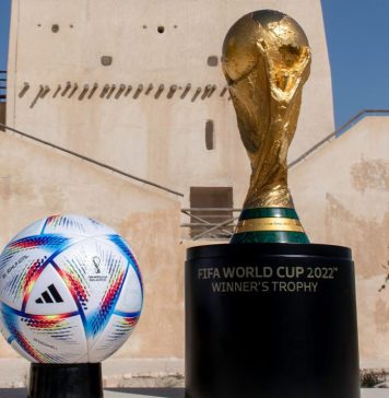 Sepp Blatter susține că acordarea statutului de ţară gazdă a Cupei Mondiale 2022 Qatarului a fost o ”greşeală”