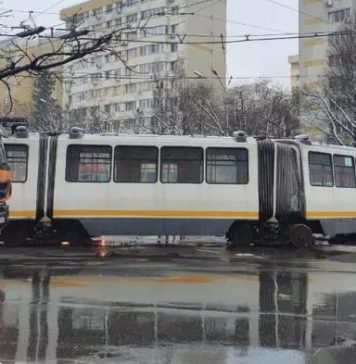 Șinele de tramvai, capcanele din București. „Nu te simți în siguranță, ești ca într-un cavou”
