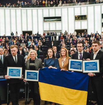 Premiul Saharov 2022: Parlamentul European omagiază poporul ucrainean