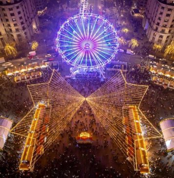 Cât plătește Primăria Capitalei în 2022 pentru Târgul de Crăciun din Piața Constituției