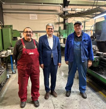 Ministrul Marcel Boloş, la Arad: România trebuie să profite de toţi aceşti bani care vin înspre noi prin diferite programe şi direcţii de dezvoltare, pentru că putem beneficia cu toţii de milioanele de euro disponibile prin programele de finanţare