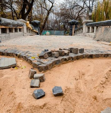 Nicușor Dan: Proiectul care vizează reabilitarea Podului Mare din Parcul Cişmigiu este executat în proporţie de peste 80%