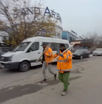 Primarul Sectorului 4 îi laudă pe muncitorii aduși din India: „Sunt serioși, cu mult bun simț” – VIDEO