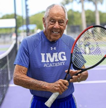 A murit Nick Bollettieri, antrenorul lui Andre Agassi, Boris Becker şi Serena Williams