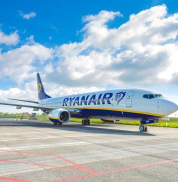 Panică la bordul unui avion Ryanair, care trebuia să aterizeze la București. Aeronava a fost redirecționată