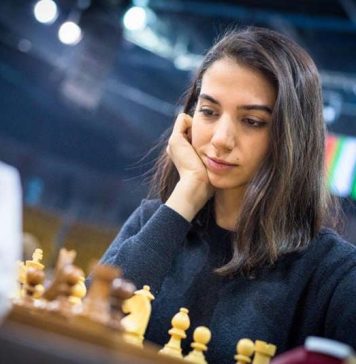 Federaţia Iraniană de Șah, surprinsă de decizia sportivei Sara Khademalsharieh de a nu purta hijab