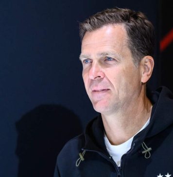Oliver Bierhoff părăseşte postul de manager al selecţionatei Germaniei, după fiasco-ul de la Cupa Mondială