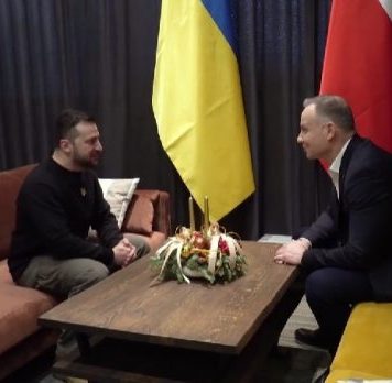 Președintele Zelenski s-a întâlnit cu omologul său polonez la întoarcerea de la Washington. „Mulțumesc, Andrzej Duda, pentru sprijinul tău constant și puternic!”