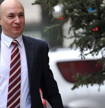 Codrin Ștefănescu anunță că se retrage din fruntea Partidului Alianța pentru Patrie, din motive de sănătate