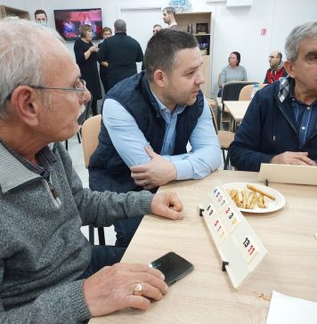 Cluburile seniorilor din sectorul 6 s-au deschis