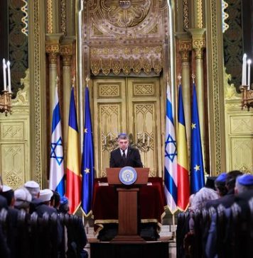 Președintele PSD, Marcel Ciolacu, președintele Camerei Deputaților: De Ziua Internațională de Comemorare a Victimelor Holocaustului trebuie să aducem omagiul nostru celor care au căzut victime acestei uriașe tragedii din istoria noastră