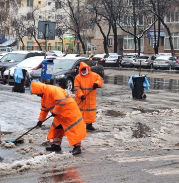 Primăria Sectorului 2 anunță mai multe acțiuni de deszăpezire şi combatere a poleiului