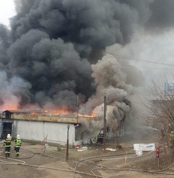 UPDATE Incendiu la un depozit în Bucureşti, aproape de şoseaua de Centură/ Nu mai sunt posibilități de propagare – FOTO/VIDEO