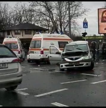 ULTIMA ORĂ / VIDEO Accident în Sectorul 6 din Capitală; 3 mașini implicate în intersecția Parcul Moghioroș