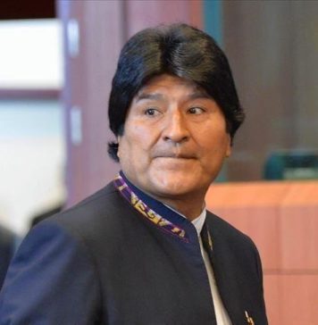 Evo Morales, fostul preşedinte al Boliviei, ales la conducerea clubului Palmaflor