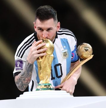 Lionel Messi: M-aş fi bucurat ca Maradona să-mi înmâneze trofeul Cupei Mondiale