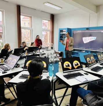 First privately funded SmartLab in Oradea, 1,950 such laboratories to be financed in high schools under PNRR