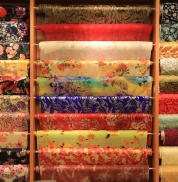 Israel discovers 1,300-year-old colored silk fabrics from China