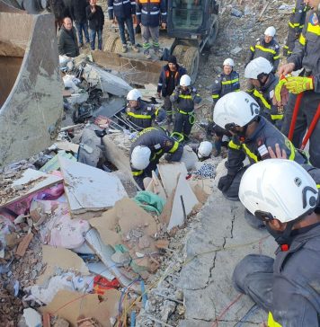 Imagini dramatice din Turcia: Echipa de salvare a României a reușit să scoată de sub dărâmături doi adulți, copilul era decedat