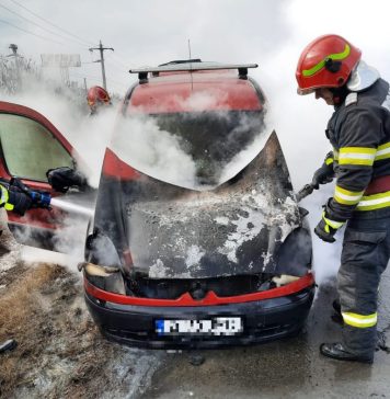 Un autoturism a luat foc la kilometrul 24 al autostrăzii A1 Bucureşti-Piteşti, pe sensul de mers spre Capitală