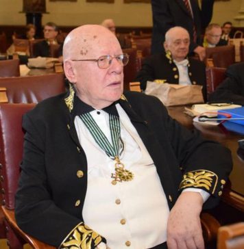 Răzvan Theodorescu, vicepreşedintele Academiei Române şi fost ministru al Culturii, a murit la 83 de ani