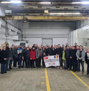 Ambasada Turciei în România: Un efort uriaș! Pentru a sorta donații din toată România! Turci si români!