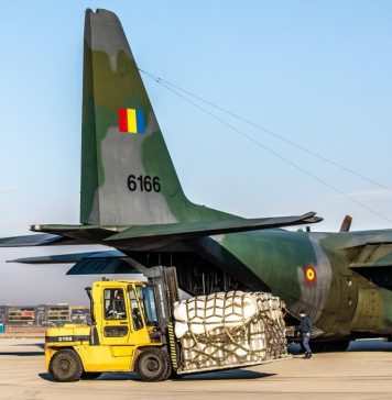 O nouă misiune a Forţelor Aeriene Române – Trei aeronave au decolat cu ajutoare pentru Turcia şi Siria