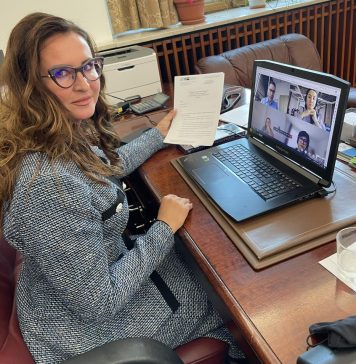 Natalia Intotero (PSD), președintele comisiei de învățământ din Camera Deputaților: Atât timp cât România este un stat creștin ortodox în proporție de aproape 90%, este firesc ca vacanța elevilor să se desfășoare în perioada sărbătorii pascale ortodoxe