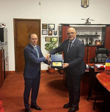 Raed Arafat l-a primit pe ambasadorul Republicii Turcia în România, E.S. Özgür Kıvanç Altan, la sediul DSU: A adresat mulțumiri pentru sprijinul și profesionalismul acordat în mobilizarea rapidă a ajutoarelor oferite Turciei
