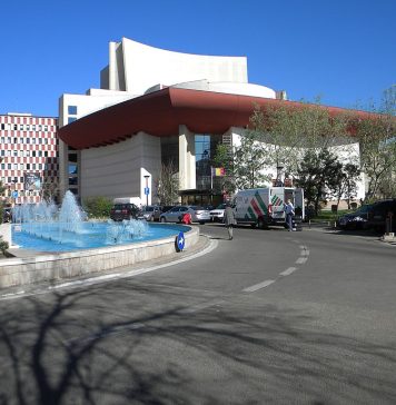 ABUZAREA PUBLICULUI sau teatrul la timpul prezent (9G la TNB)