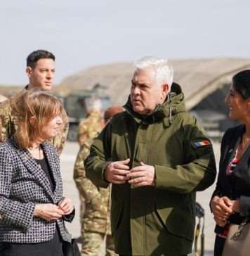 Defence Minister Tilvar, US ambassador Kovalec, at 57th Mihail Kogalniceanu Military Air Base