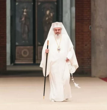 Sfântul Sinod al Bisericii Ortodoxe Române îşi menţine ferm poziţia favorabilă respectării drepturilor şi libertăţilor comunităţilor româneşti din toată Ucraina