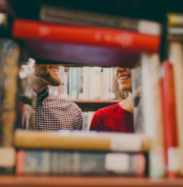 Motivul pentru care cărţile din seria „James Bond” vor fi reeditate