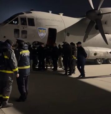 VIDEO Primii salvatori români trimişi în Turcia au revenit în ţară. Premierul Ciucă: Aţi dus cu dvs compasiunea, solidaritatea şi empatia poporului român faţă de poporul turc