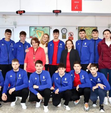 Canotorii din lotul naţional de tineret au donat sânge la Centrul de Transfuzie Sanguină al Municipiului Bucureşti