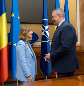 Ambasadoarea SUA la Bucureşti i-a transmis premierului Ciucă că implicarea României în combaterea traficului de persoane reprezintă un argument puternic pentru accederea ţării noastre la Programul Visa Waver
