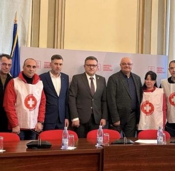 Reprezentanţii Sanitas au discutat miercuri cu ministrul Muncii despre revendicările lor