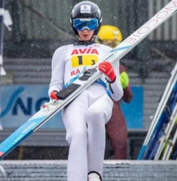 Sărituri cu schiurile: Daniela Haralambie şi Alessia Mîţu-Coşca, calificate pentru concursul de Cupă Mondială de la Râşnov