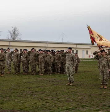 Ceremonia de rotire a forţelor americane în Baza Aeriană Mihail Kogălniceanu