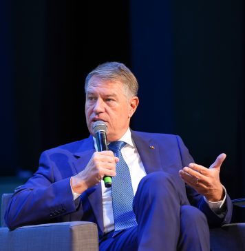 Iohannis a acordat Înaltul Patronaj al Preşedintelui României pentru Reuniunea Teatrelor Naţionale Româneşti – Chişinău