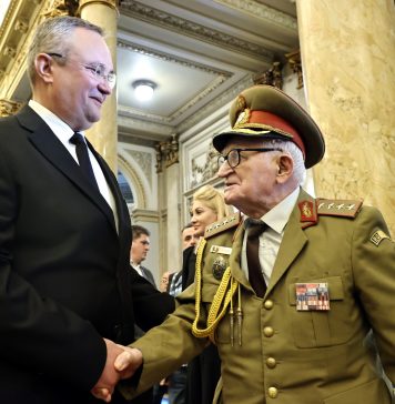 Ciucă, de Ziua Veteranilor de Război: Noi, cei din generațiile din prezent, avem privilegiul de a fi martorii ultimilor veterani români în viață
