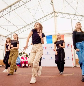 Ziua Internațională a Dansului, sărbătorită cu un flashmob în Parcul Carol