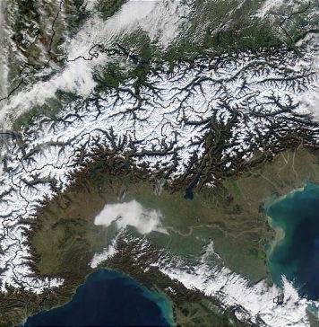 Gheţarii din Alpi au pierdut în 2022 cea mai mare cantitate de gheaţă înregistrată vreodată