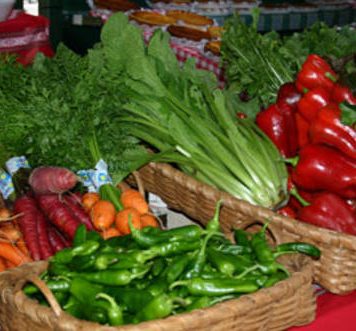 Un fermier din Bacău a primit o amendă de 7.500 de lei pentru 20 de legături de ridichi