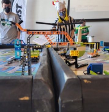 Ten Ramnicu Valcea high schoolers to represent Romania at FIRST LEGO League Morocco Open Invitational